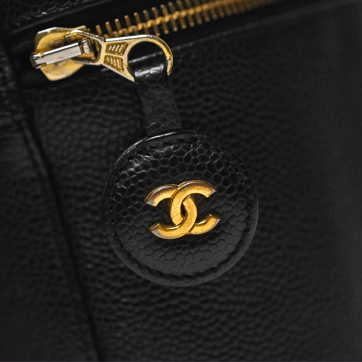 Chanel Vintage Vanity Case Black Caviar Gold Hardware