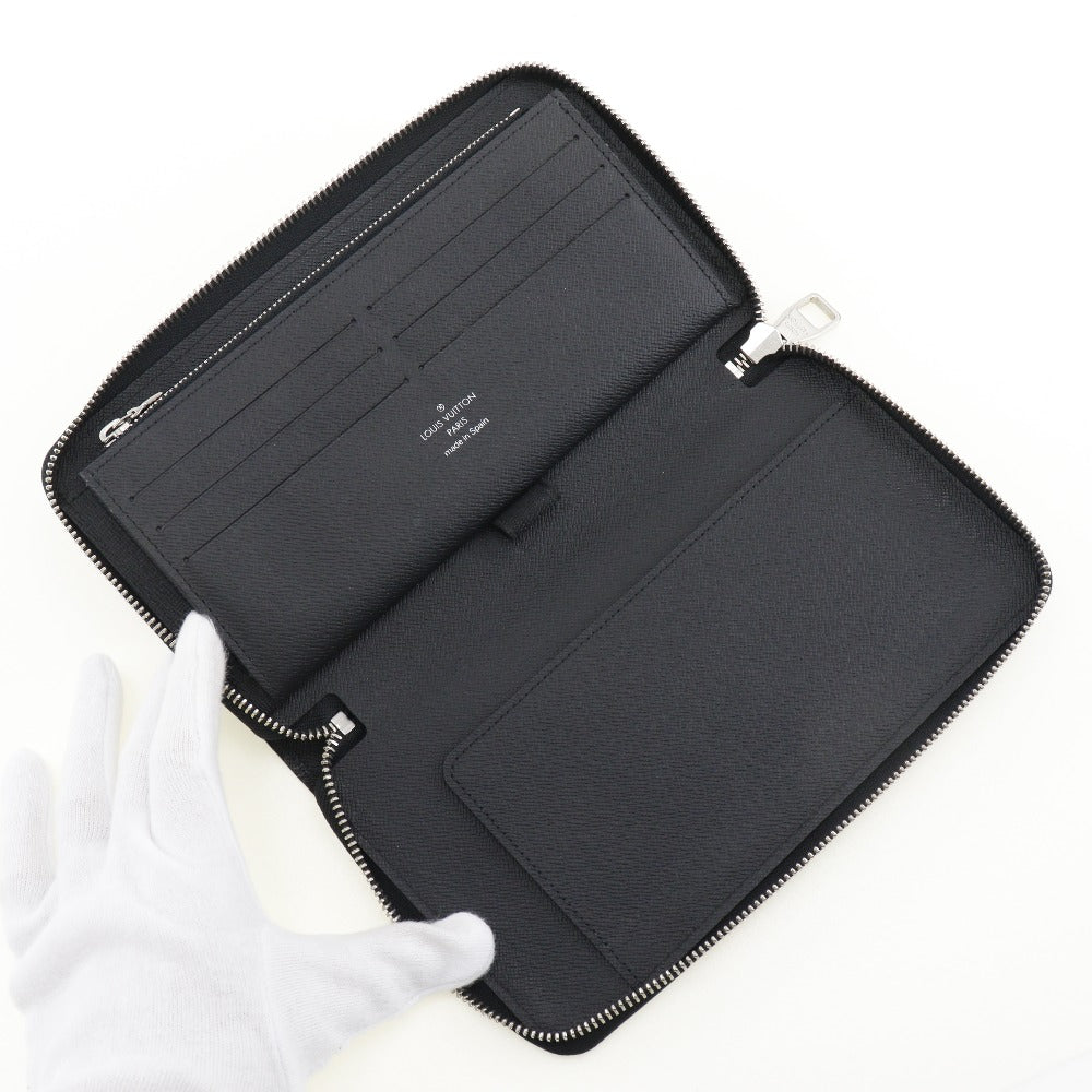 Louis Vuitton Zippy Organizer  Leather Wallet  ()
