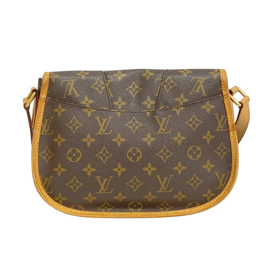 Louis Vuitton Menilmontant