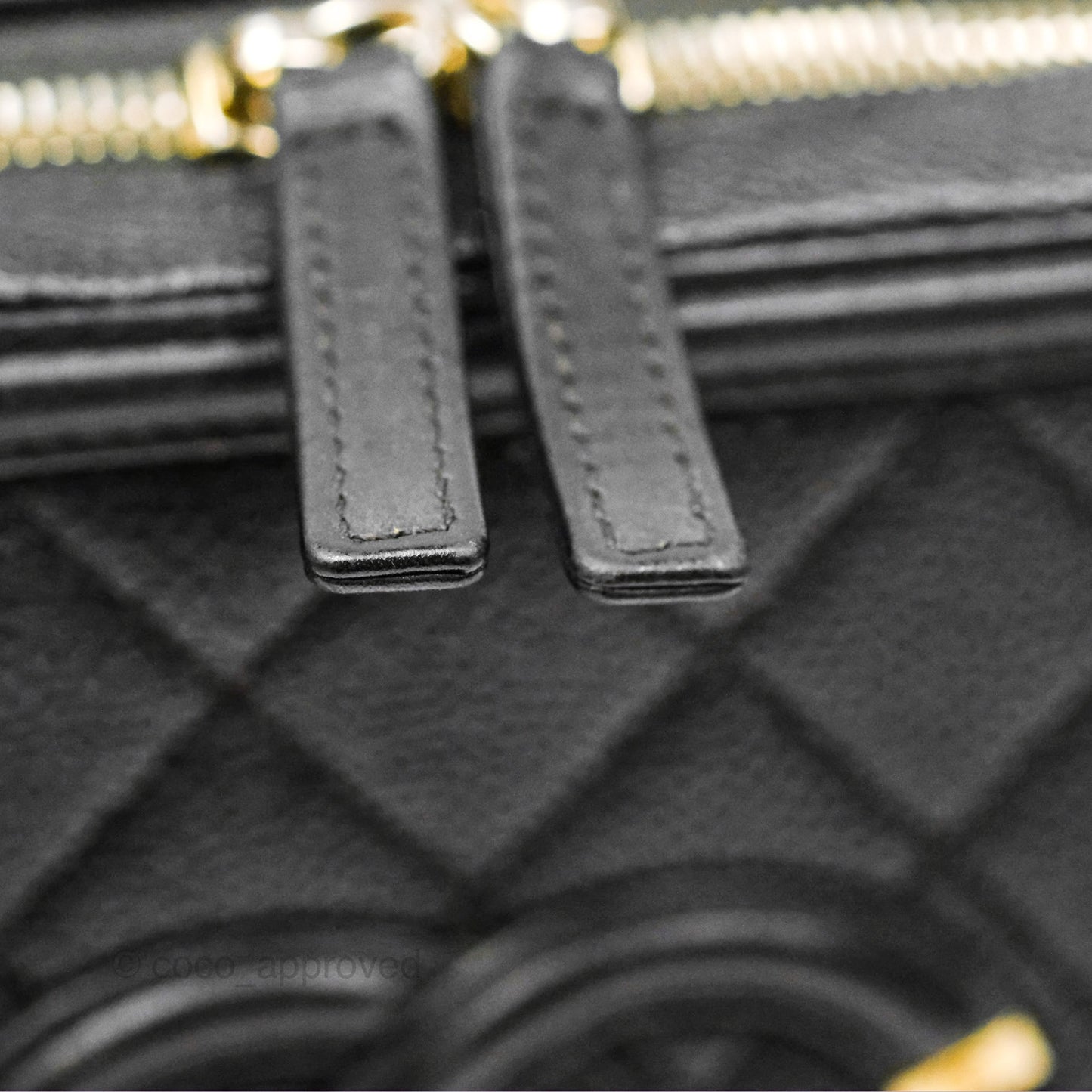 Chanel Quilted Medium CC Filigree Vanity Case Black Caviar Gold Hardware