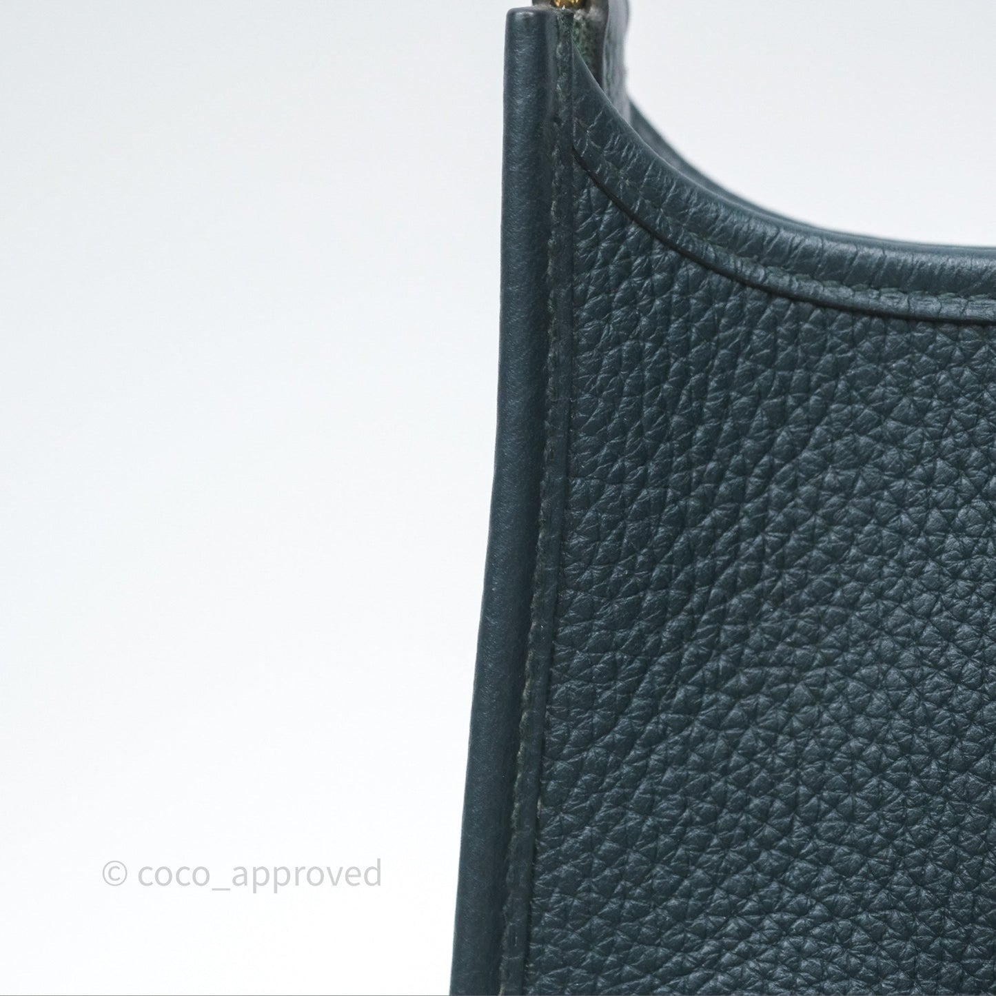 Hermès Mini Evelyne 16 Vert Cypres 6O Clemence Gold Hardware