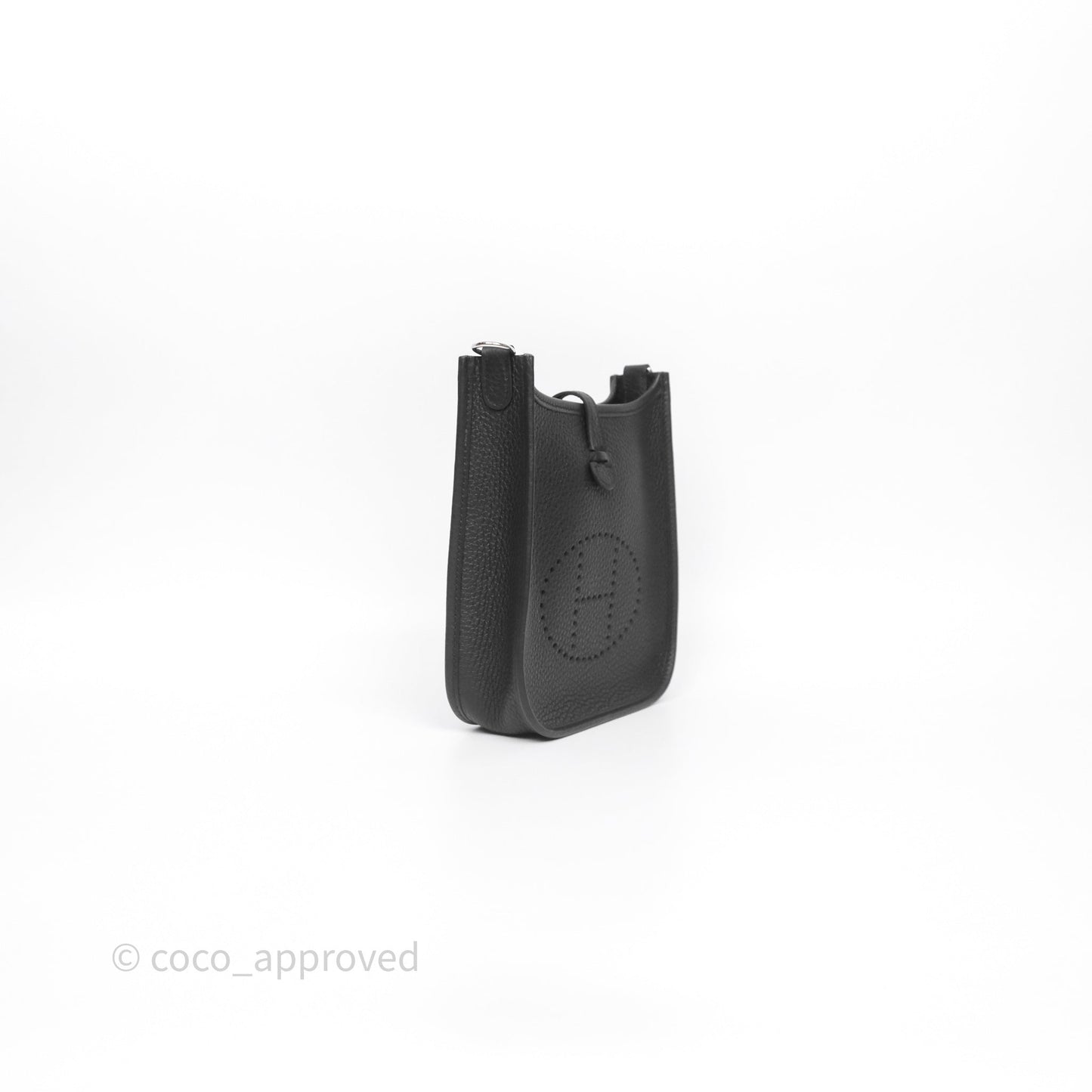 Hermès Mini Evelyne 16 Black Noir 89 Clemence Palladium Hardware