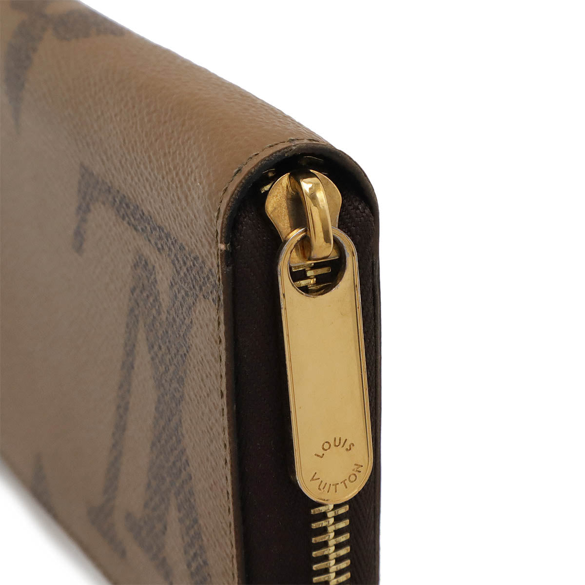 Louis Vuitton Monogram Giant Reverse Zippy Wallet
