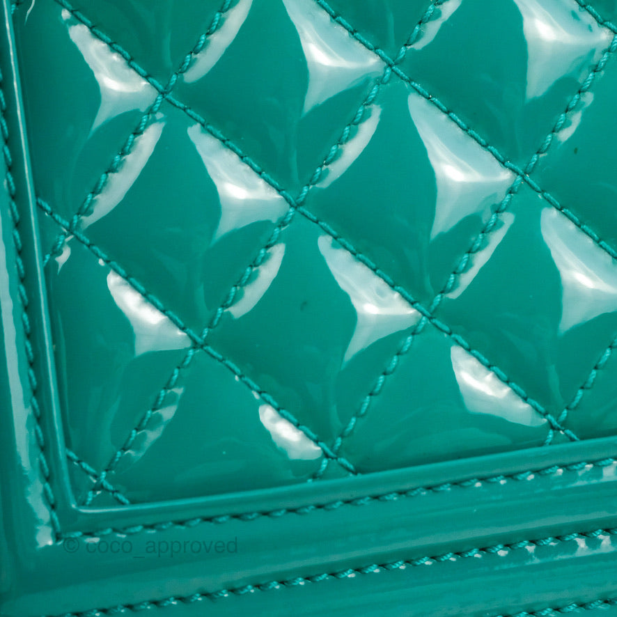 Chanel Quilted New Medium Boy Turquoise Patent Silver Hardware