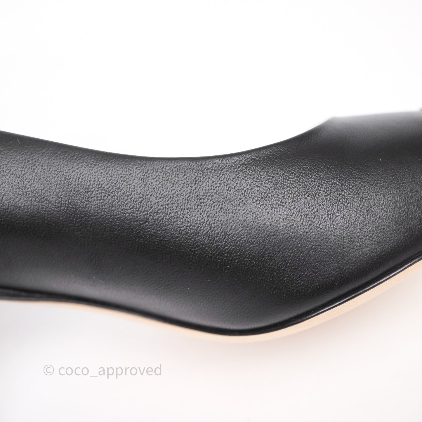 Chanel CC Cap Toe Pumps Heels Black Lambskin Size 38