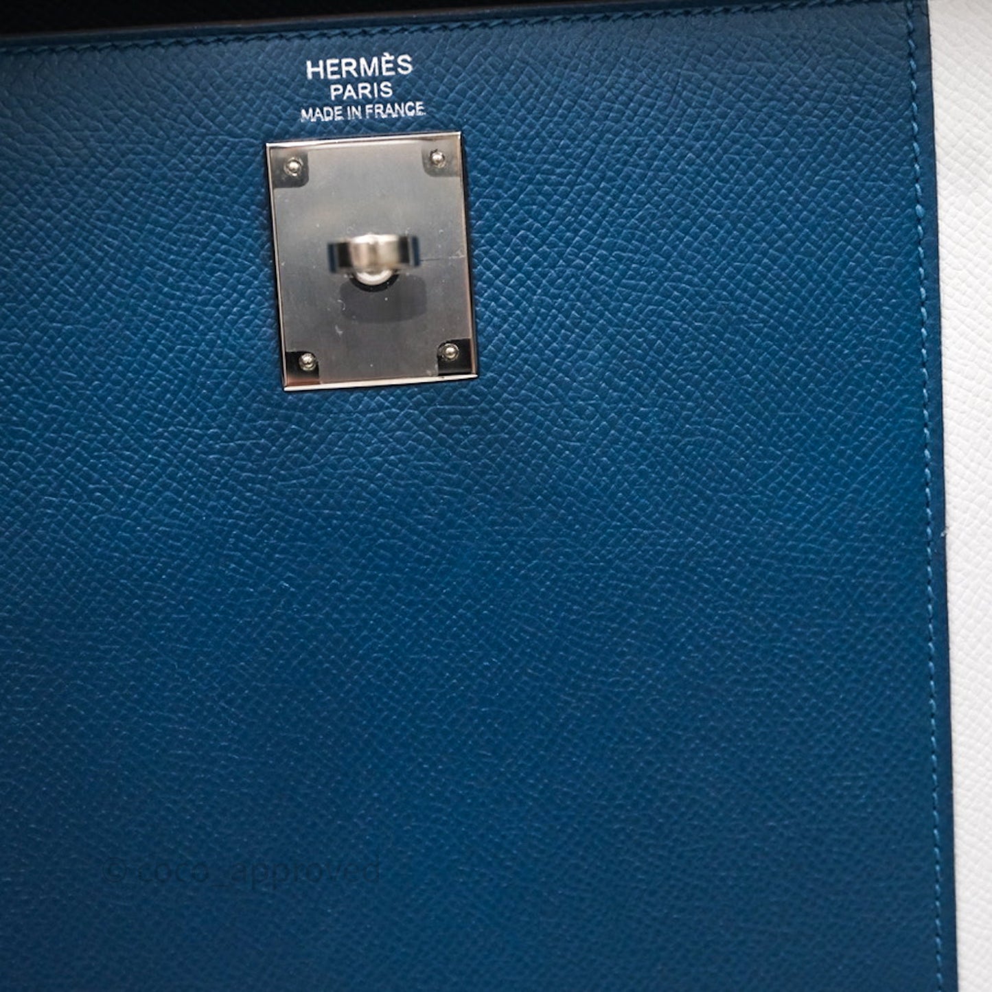 Hermès Kelly 32 Sellier Bleu Thalassa 7A/ White Epsom Palladium Hardware