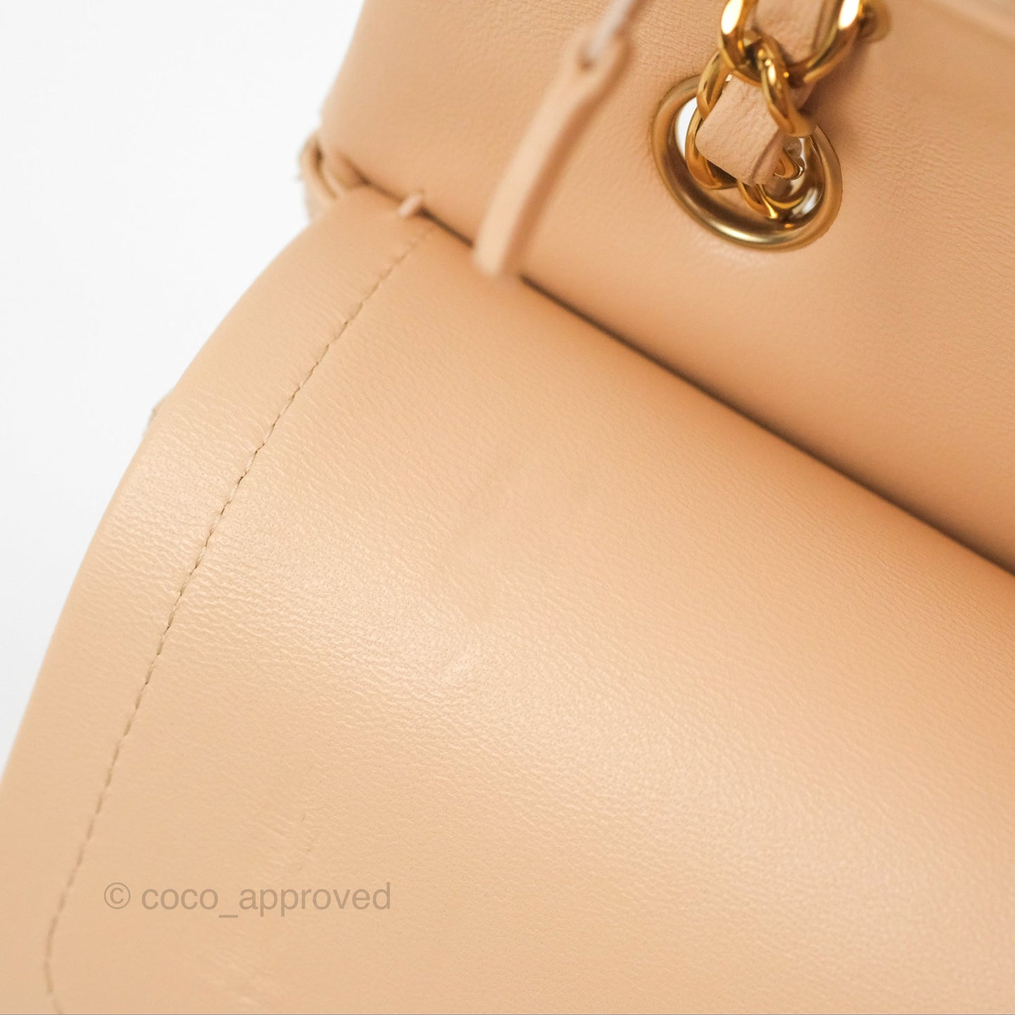 Chanel Classic M/L Medium Flap Quilted Beige Lambskin Gold Hardware