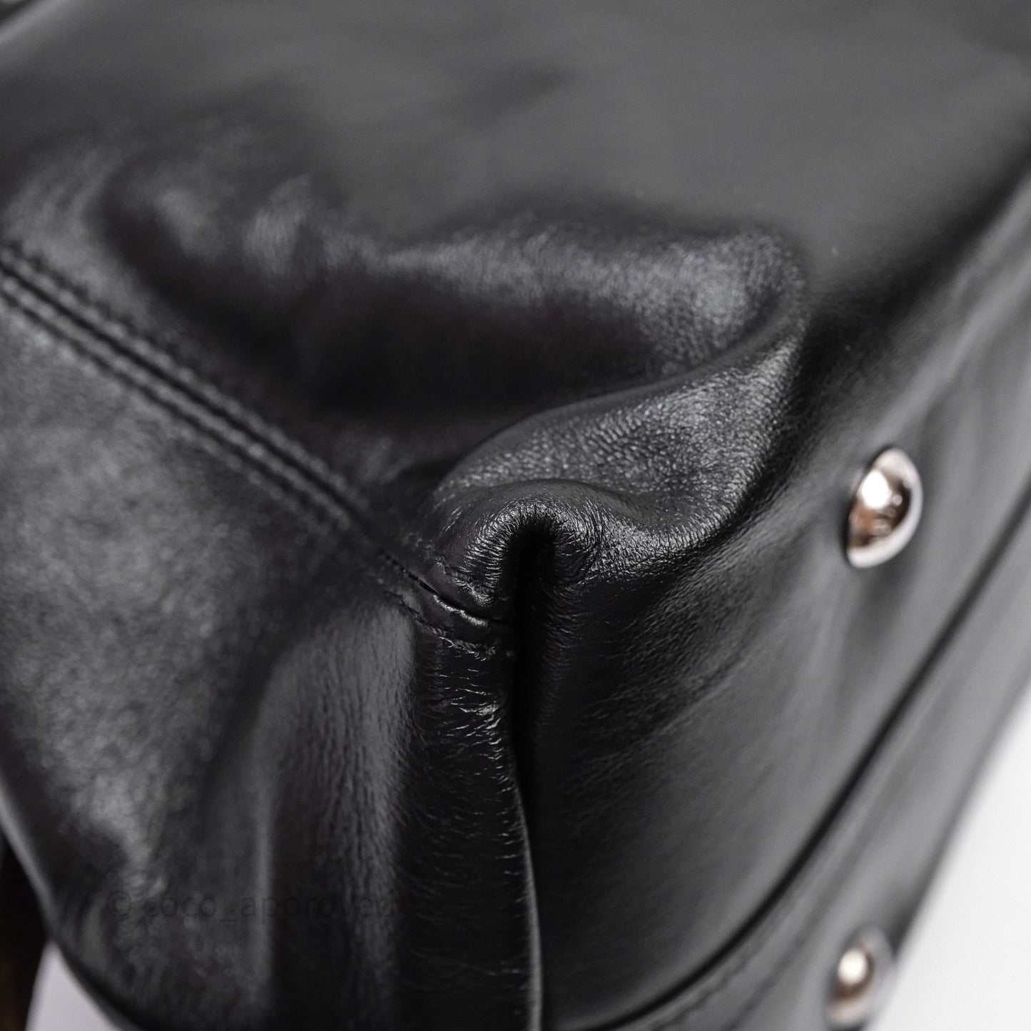 Louis Vuitton CarryAll Vibe MM Black