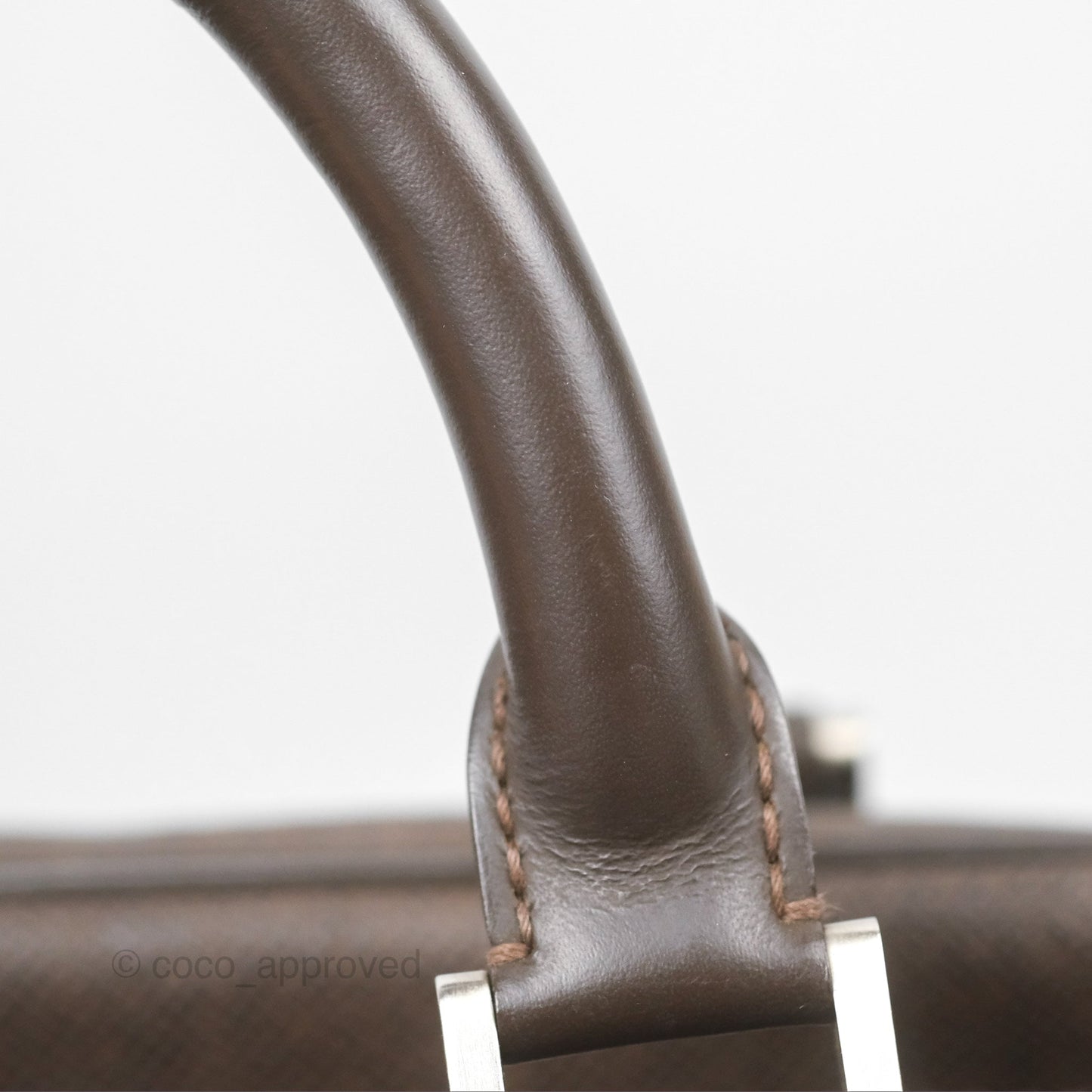 Louis Vuitton Vintage Kendall PM in Brown Taiga Leather