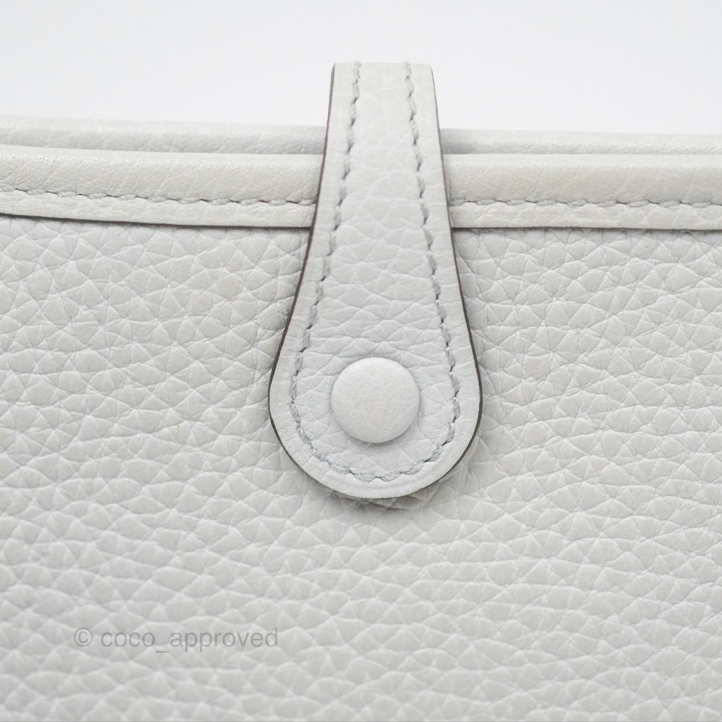Hermès Mini Evelyne 16 Bleu Pale 08 Clemence/ Gris Etain 8F Gold Hardware