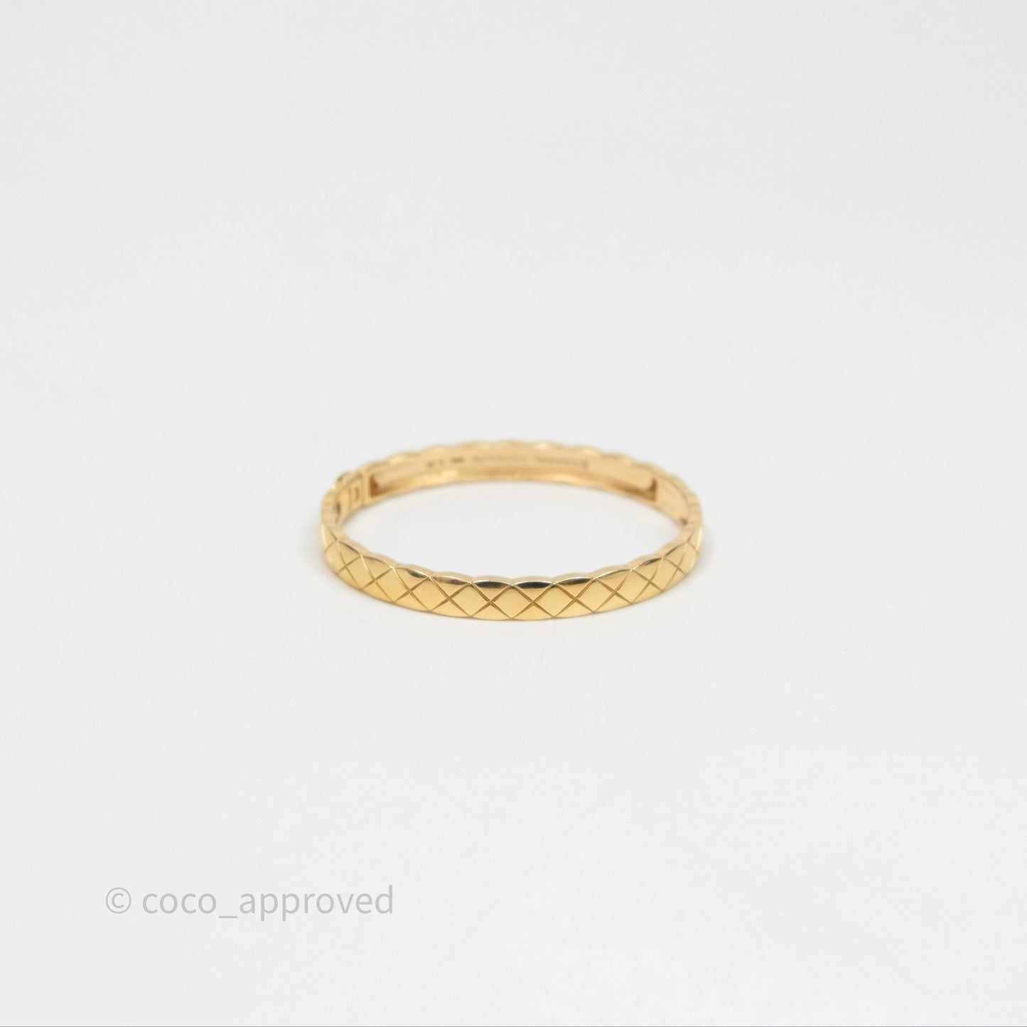 Chanel Coco Crush Bracelet Quilted Motif 18K Yellow Gold