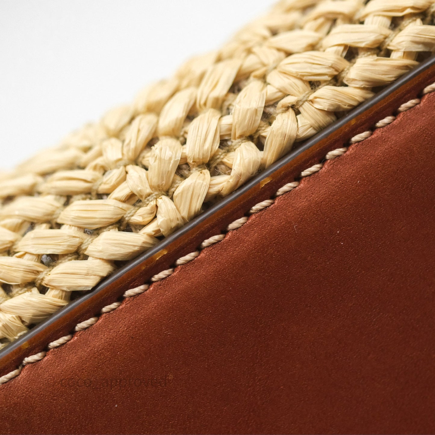 Delvaux Cool Box MM Bohème Raffia Brown