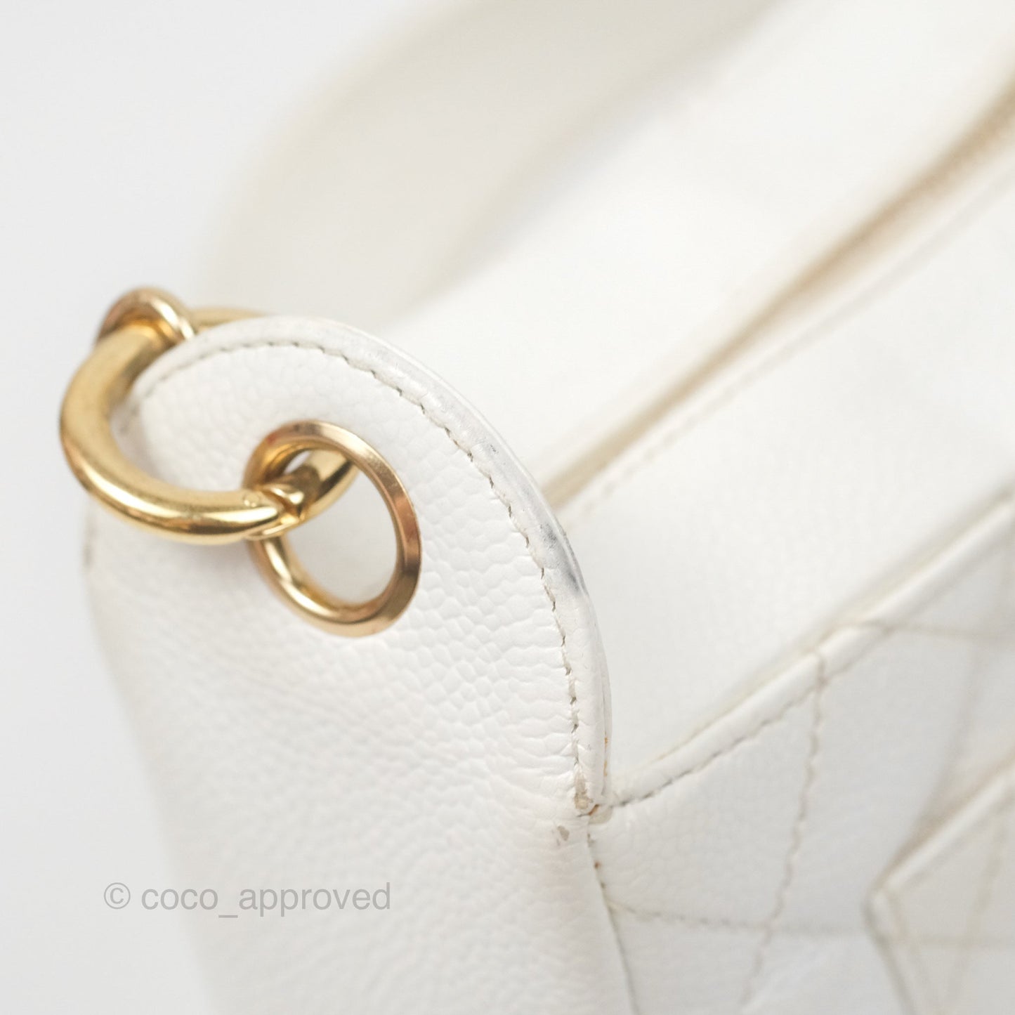 Chanel Vintage CC Quilted Shoulder Bag White Caviar Gold Hardware