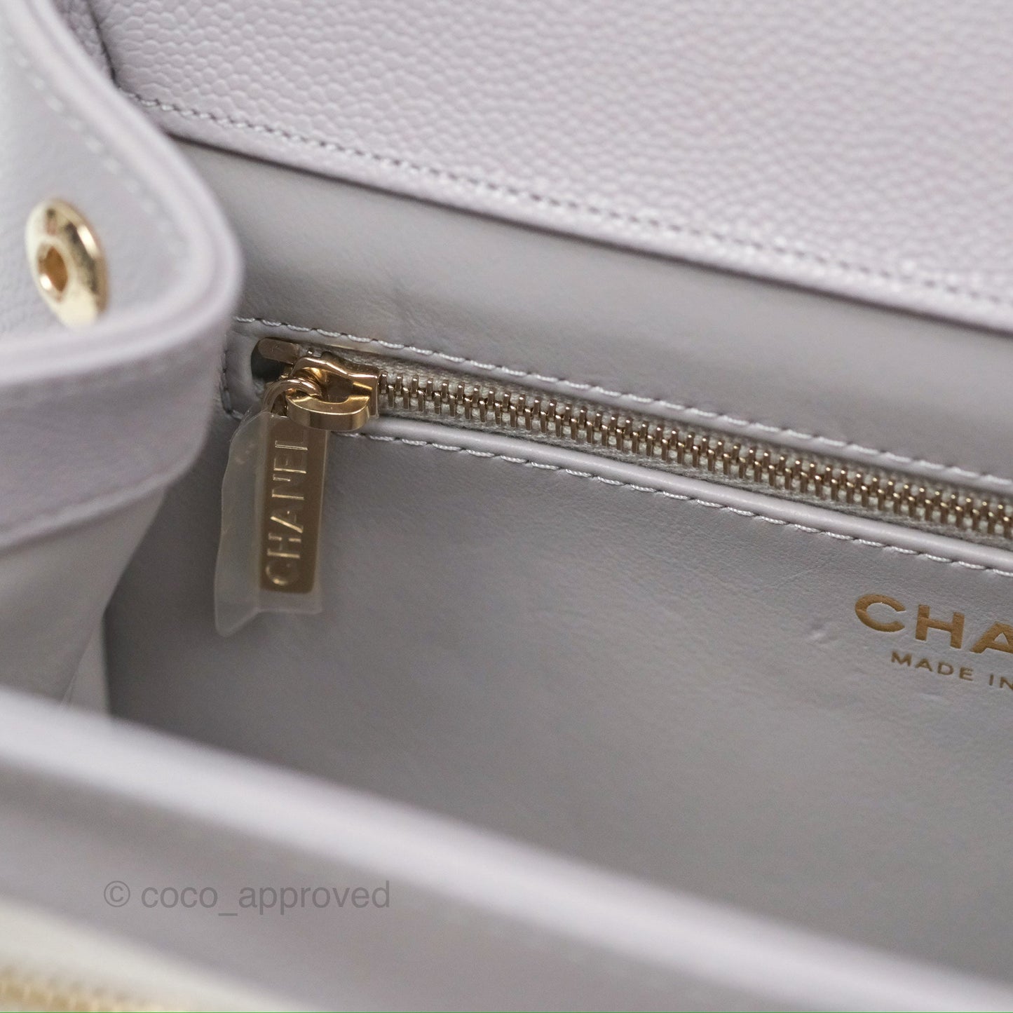 Chanel Quilted Medium Business Affinity Flap Grey Caviar Light Gold Hardware