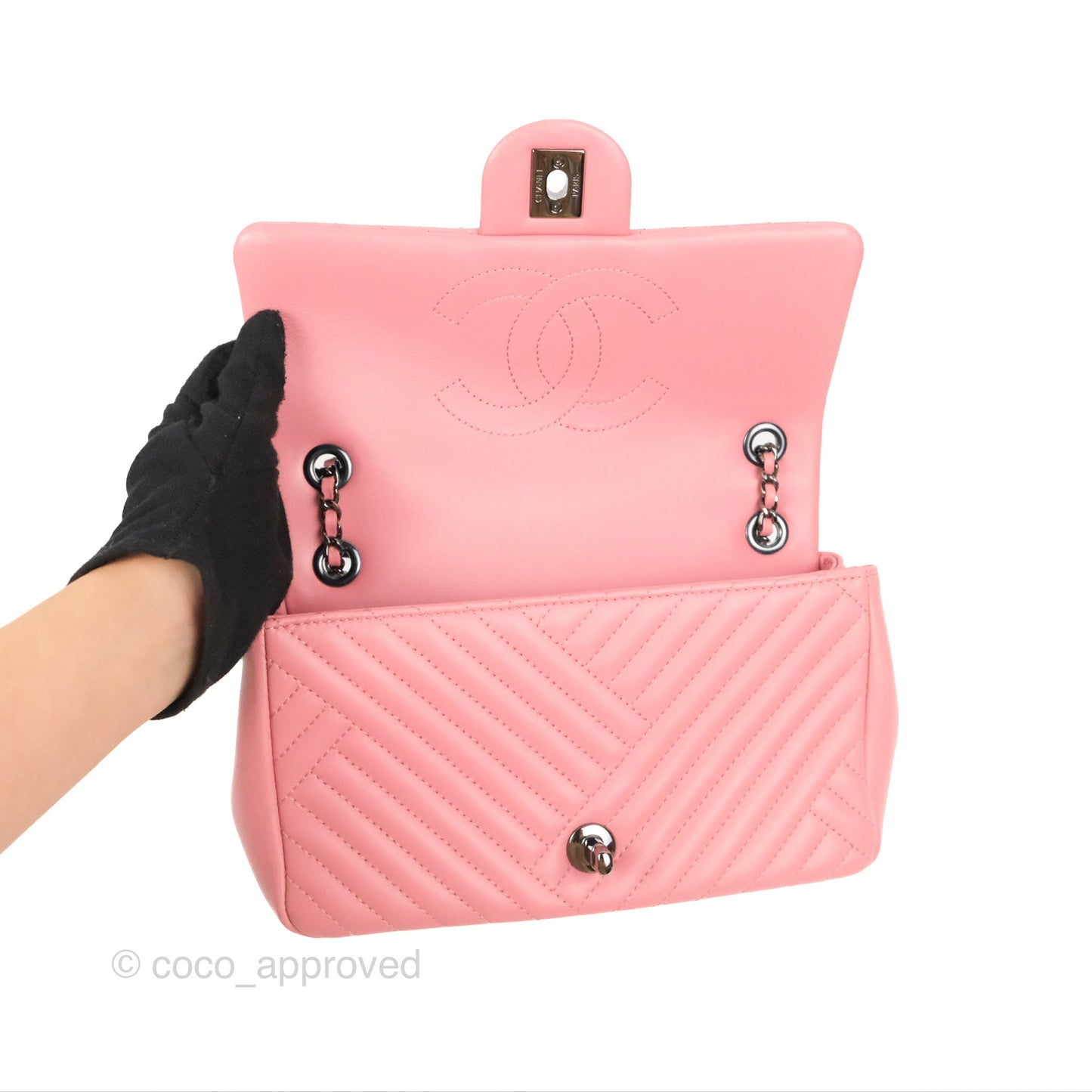 Chanel Small CC Crossing Flap Pink Lambskin Gun Metal Hardware