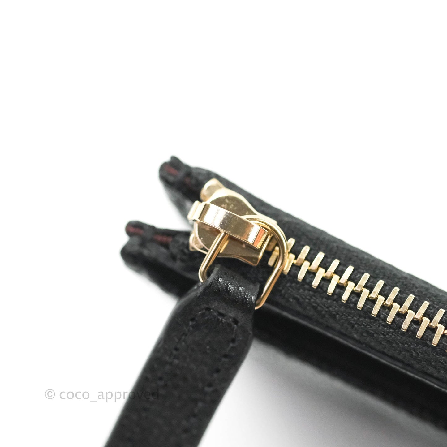Chanel Quilted CC Zipped Card Holder Caviar Black Gold Hardware
