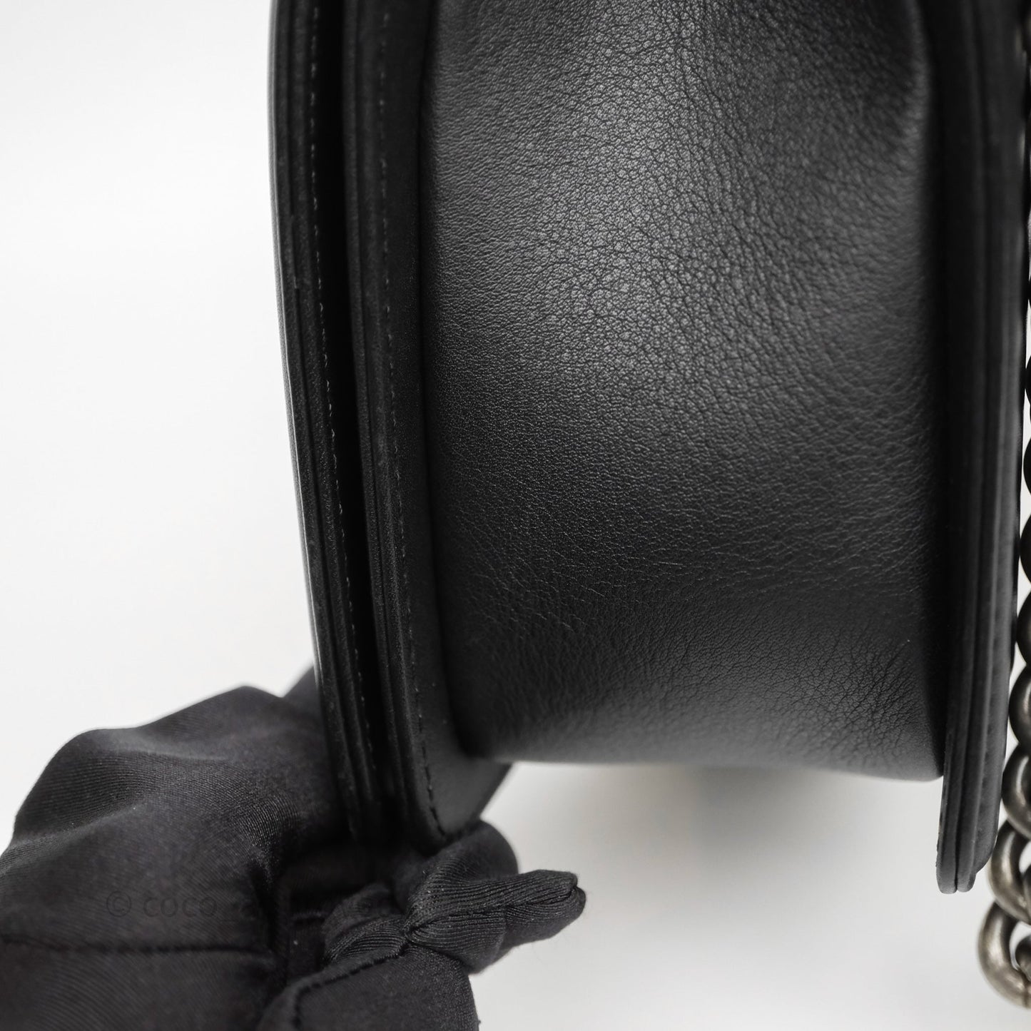 Chanel Quilted Medium Boy Black Calfskin Ruthenium Hardware