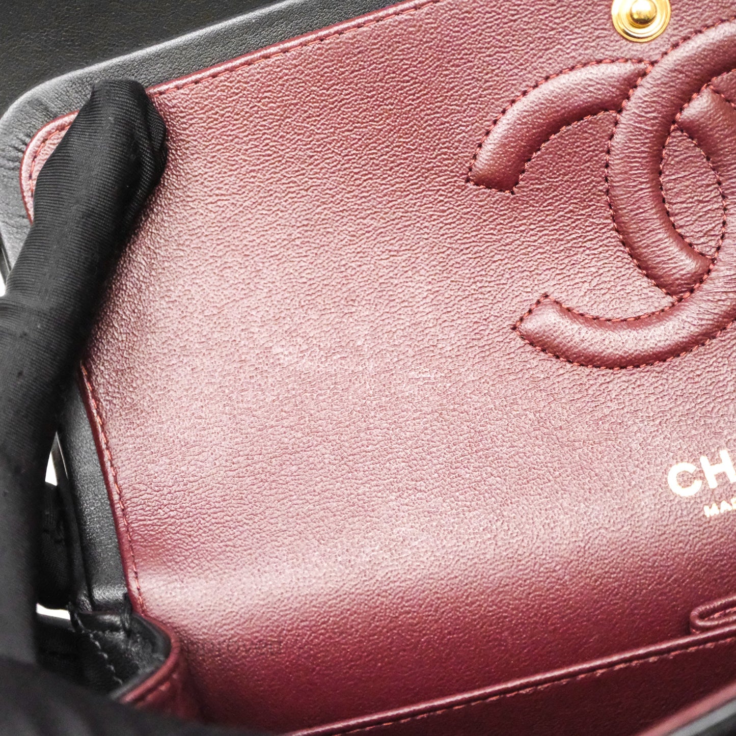 Chanel Classic M/L Medium Flap Quilted Black Lambskin Gold Hardware