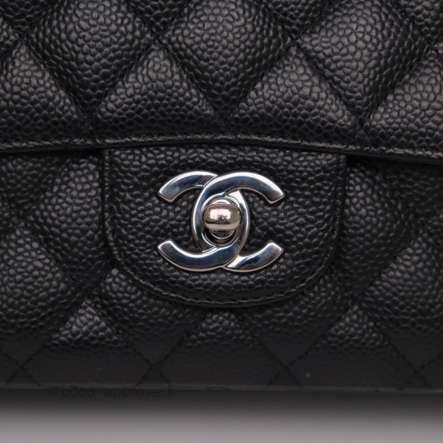 Chanel Classic M/L Medium Flap Quilted Black Caviar Silver Hardware