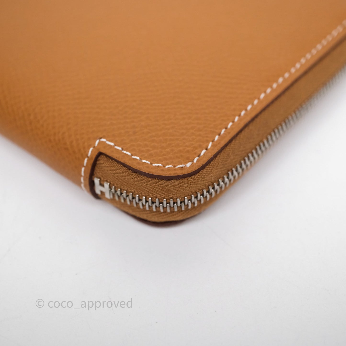 Hermès Silk In Classique Long Wallet Gold Epsom