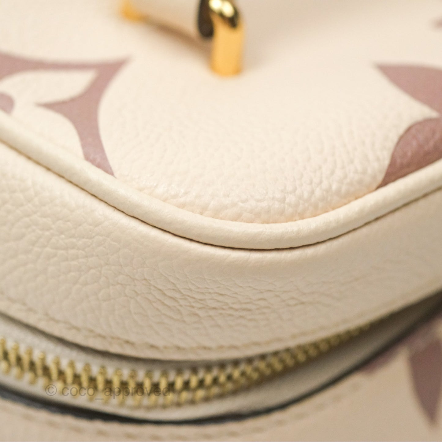 Louis Vuitton Vanity PM Empreinte Monogram Giant Creme/Bois de Rose