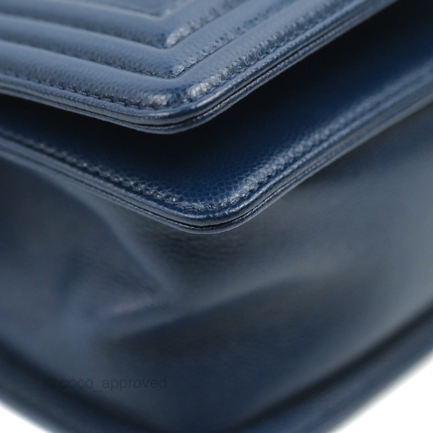 Chanel Medium Chevron Boy Navy Caviar Ruthenium Hardware