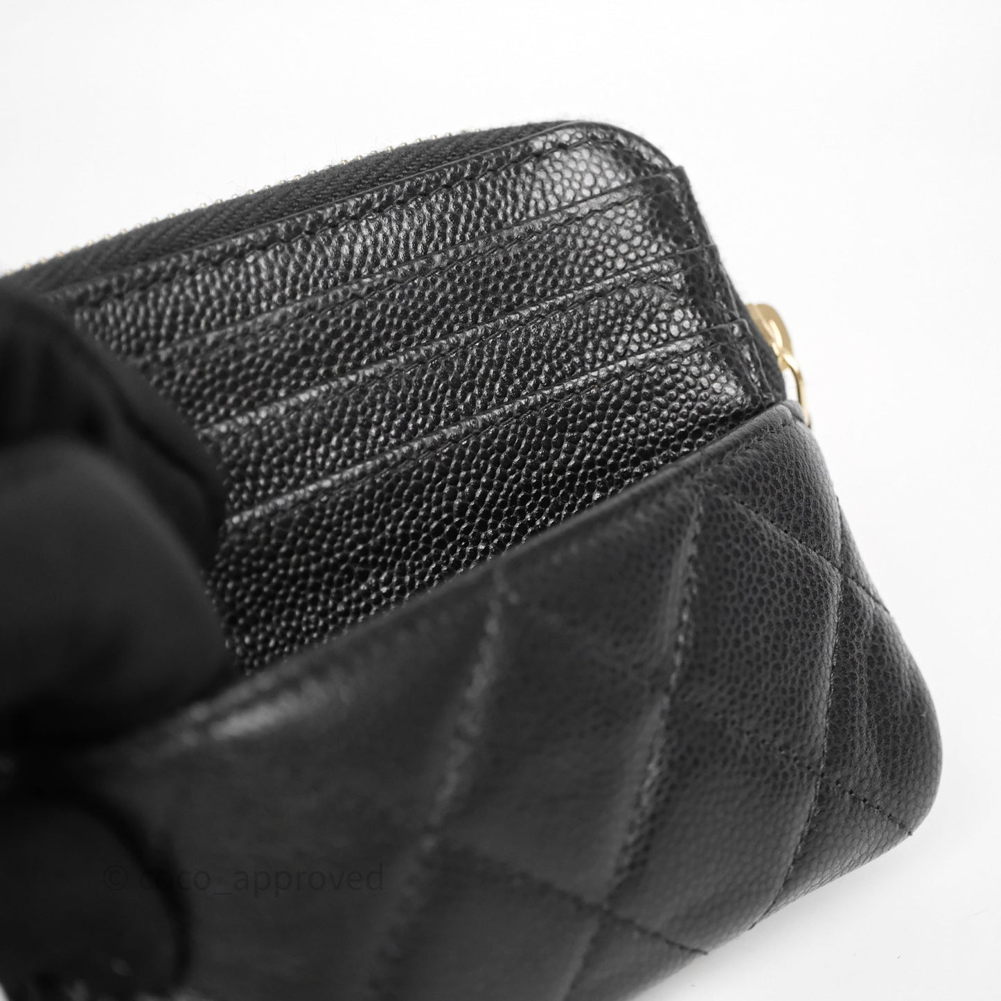 Chanel Quilted Classic Zip Card Holder Wallet Black Caviar Gold Hardware