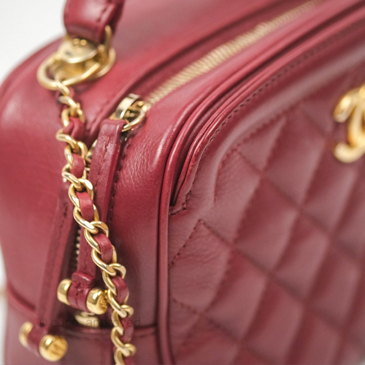 Chanel Quilted CC Small Vanity Case Dark Red Calfskin