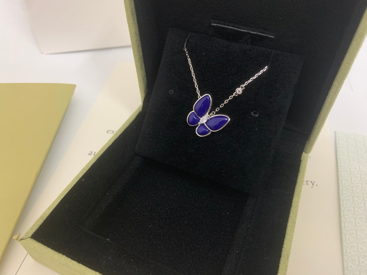 Luxury Gucci BLUE BUTTERFLY NECKLACE