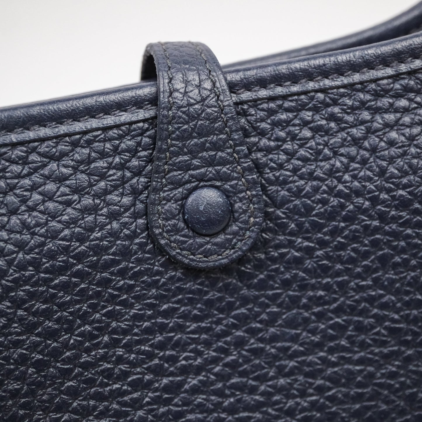Hermès Mini Evelyne 16 Bleu Nuit 2Z Clemence Gold Hardware
