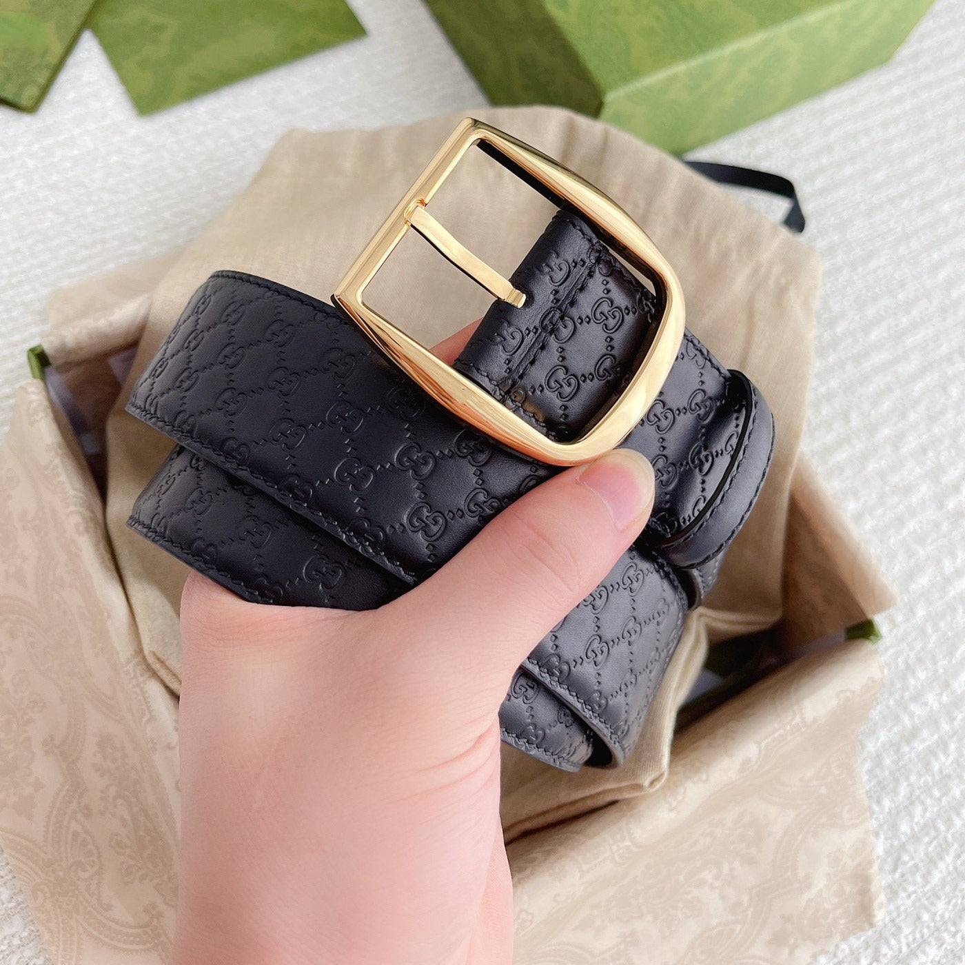 Luxury Gucci GC BELT GOLD BUCKLE EMBOSSED LEATHER 4.0CM