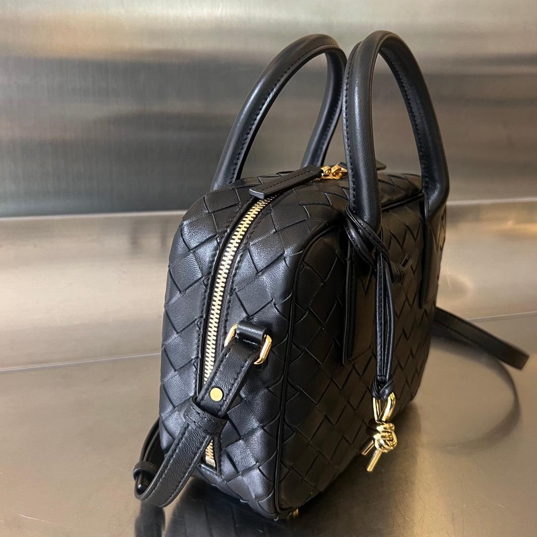 Luxury Bottega Veneta BV GETAWAY SMALL 23CM BLACK LAMBSKIN