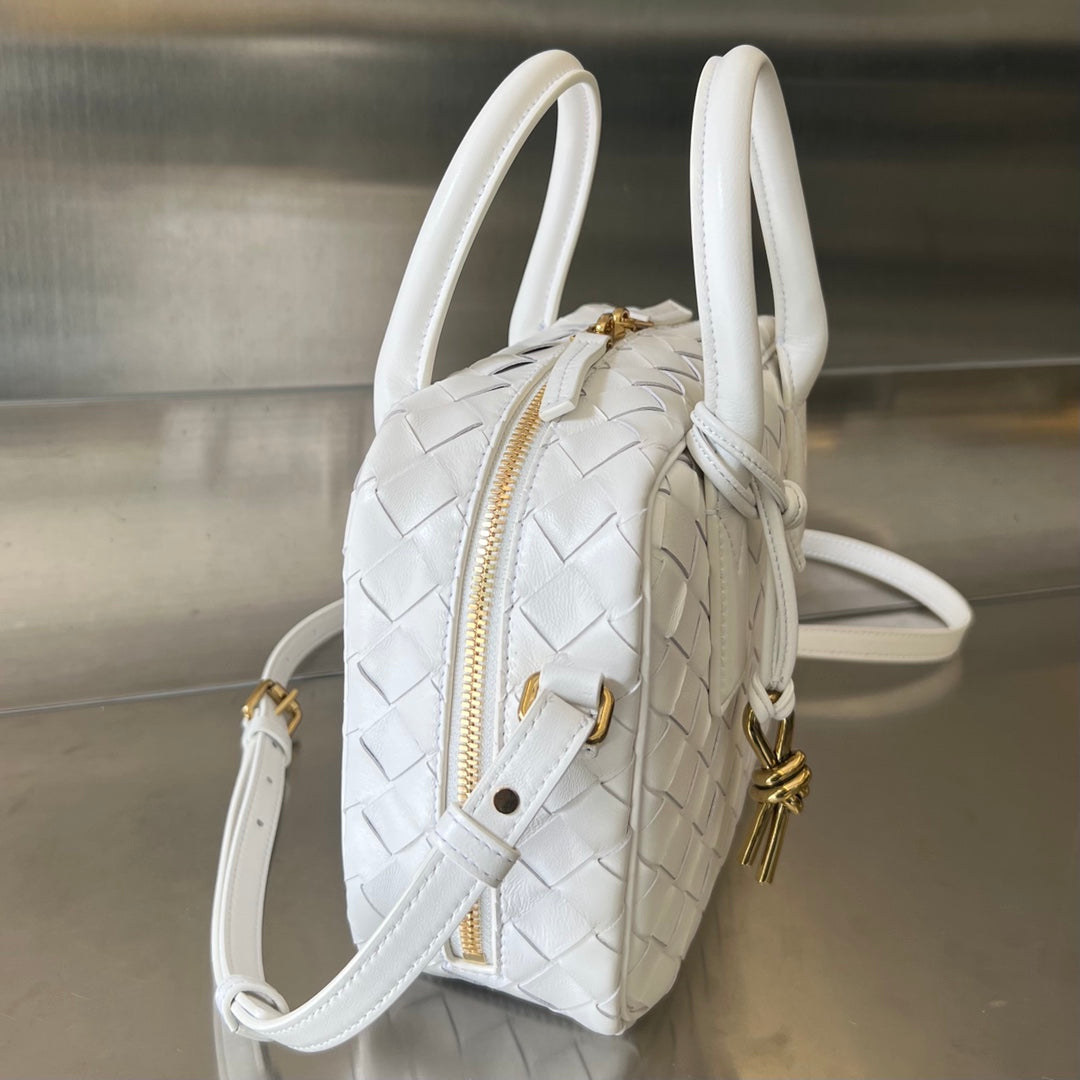 Luxury Bottega Veneta BV GETAWAY SMALL 23CM WHITE LAMBSKIN