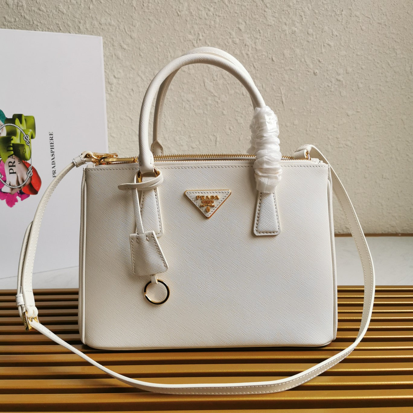 Luxury PradaMEDIUM GALLERIA 28 WHITE SAFFIANO LEATHER