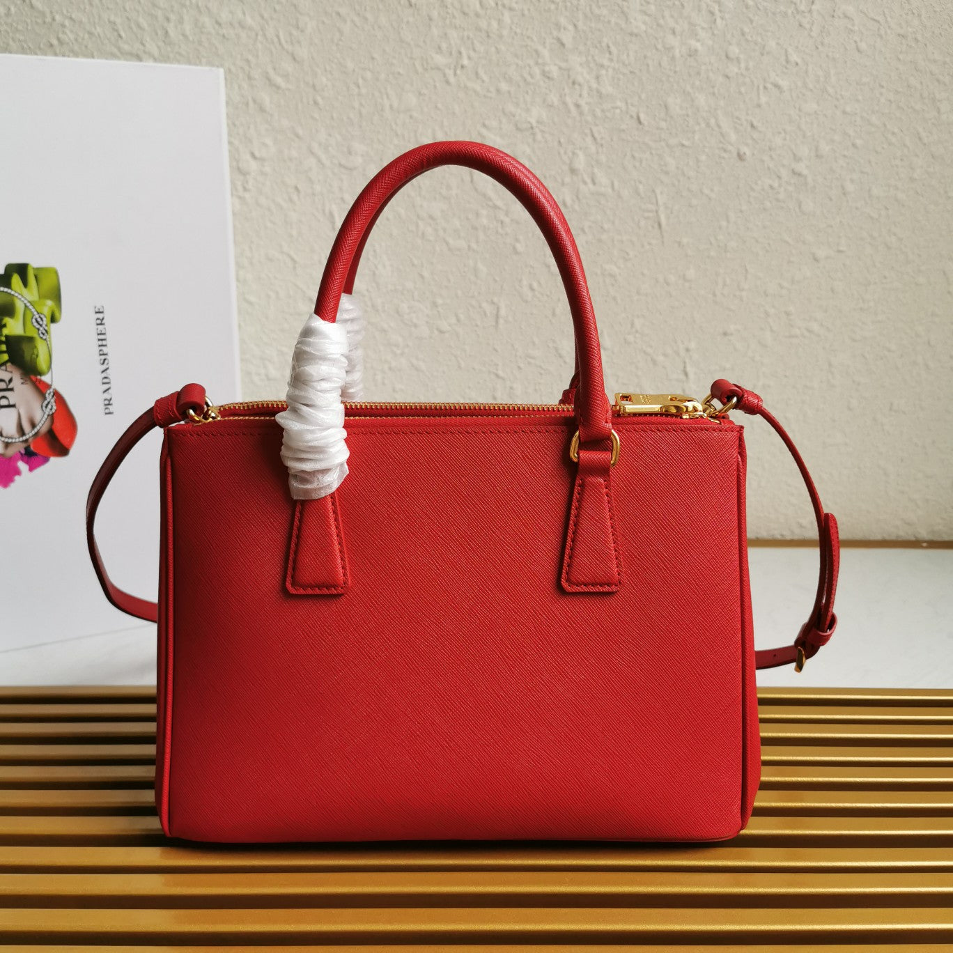 Luxury PradaMEDIUM GALLERIA 28 RED SAFFIANO LEATHER