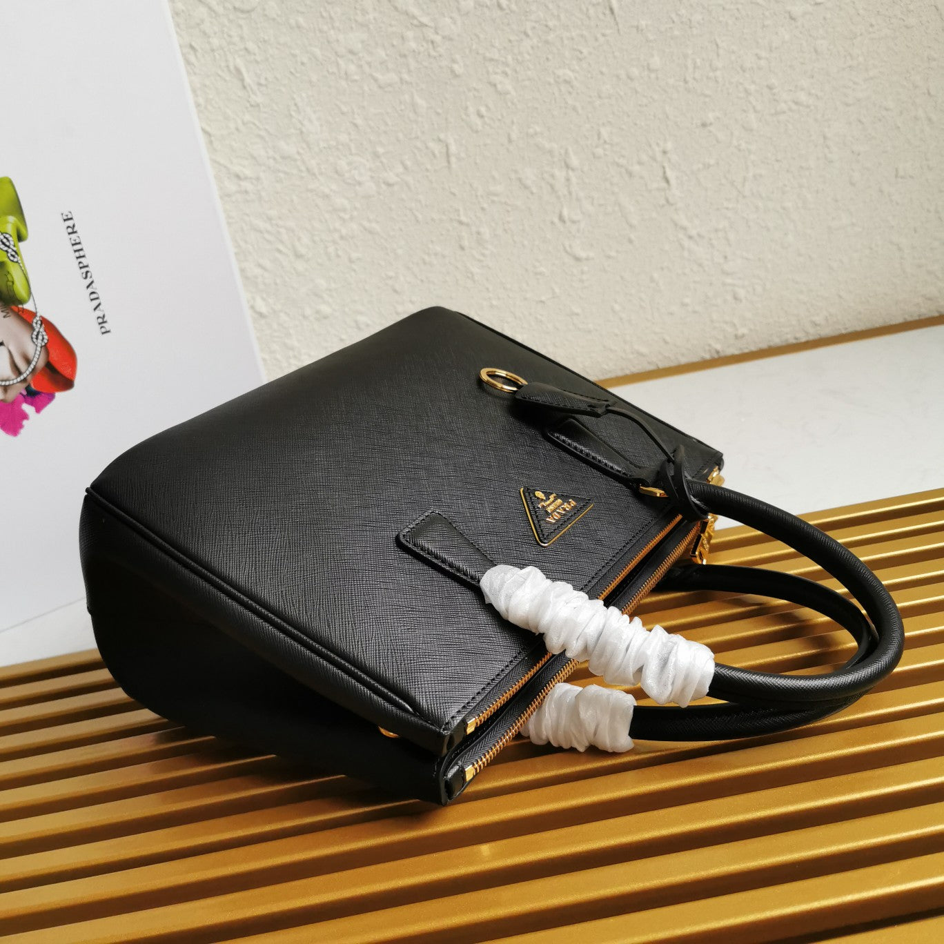 Luxury PradaMEDIUM GALLERIA 28 BLACK SAFFIANO LEATHER