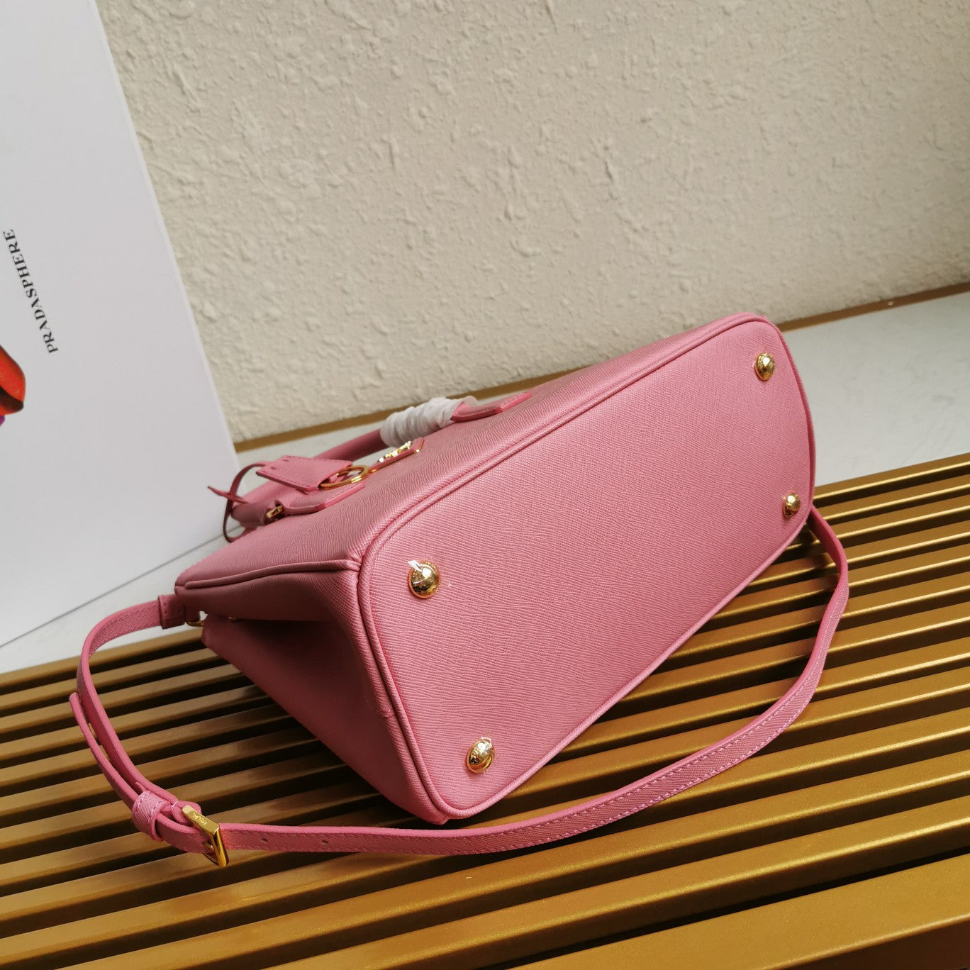Luxury PradaMEDIUM GALLERIA 28 PINK SAFFIANO LEATHER