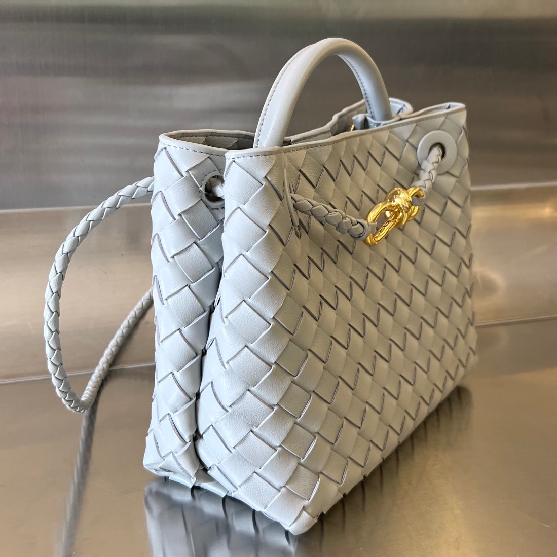 Luxury Bottega Veneta BV SMALL ANDIAMO 25CM GREY LAMBSKIN