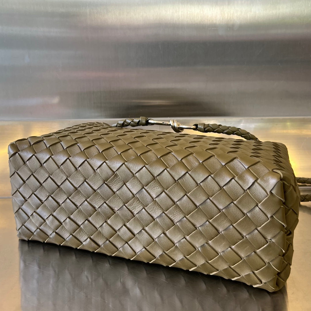 Luxury Bottega Veneta BV MEDIUM ANDIAMO 32CM OLIVE LAMBSKIN