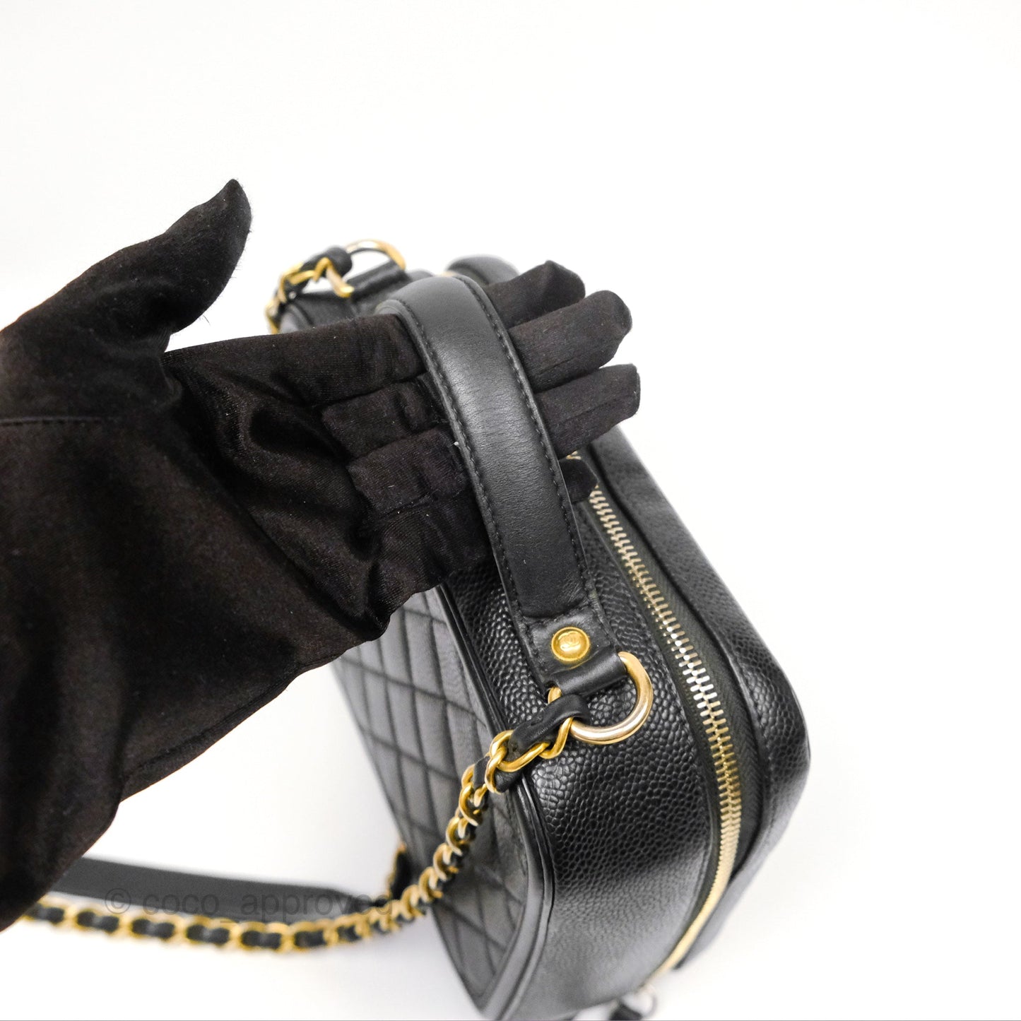 Chanel Quilted Medium CC Filigree Vanity Case Black Caviar Gold Hardware