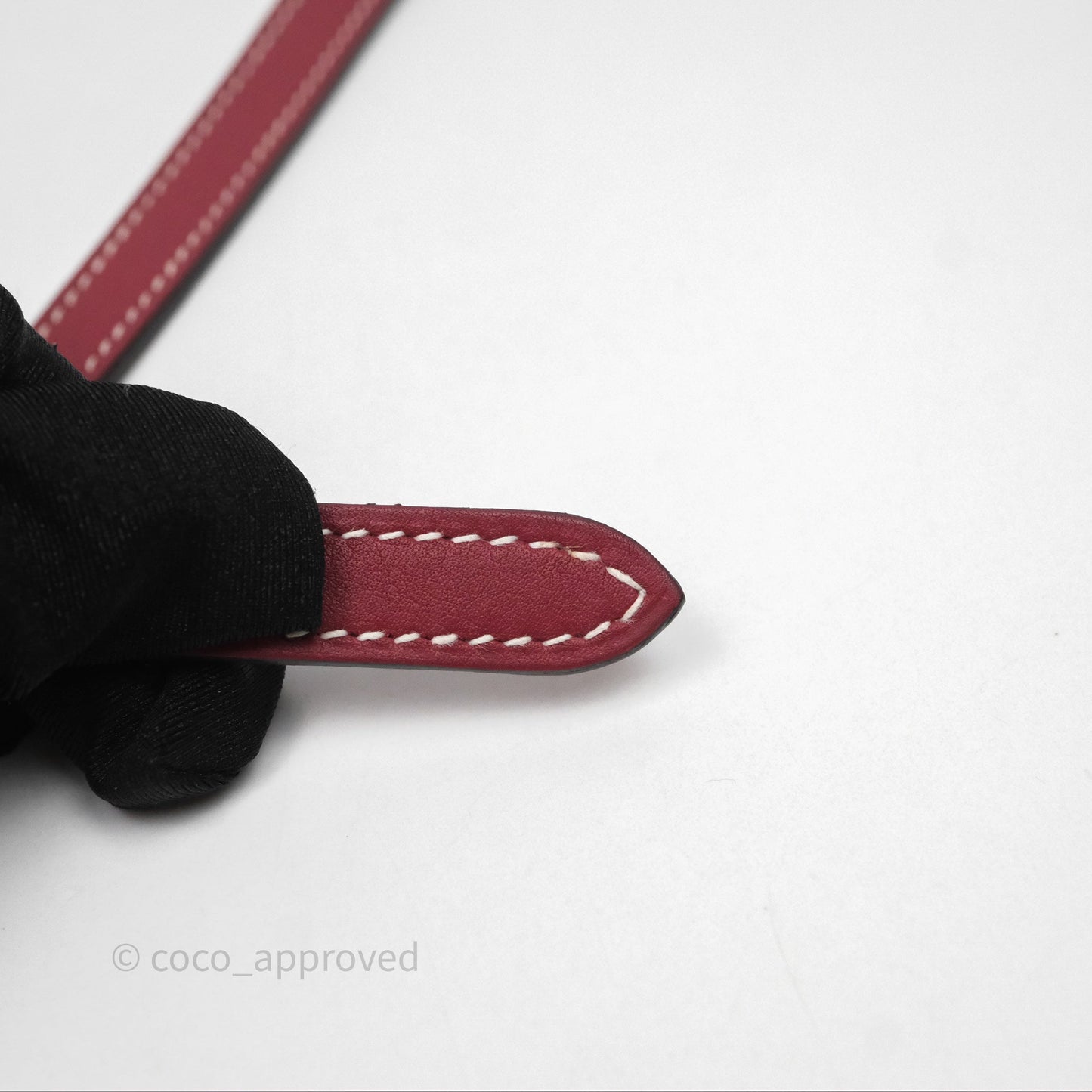 Hermès Halzan 22 Mini Rouge Grenat K1 Swift Palladium Hardware
