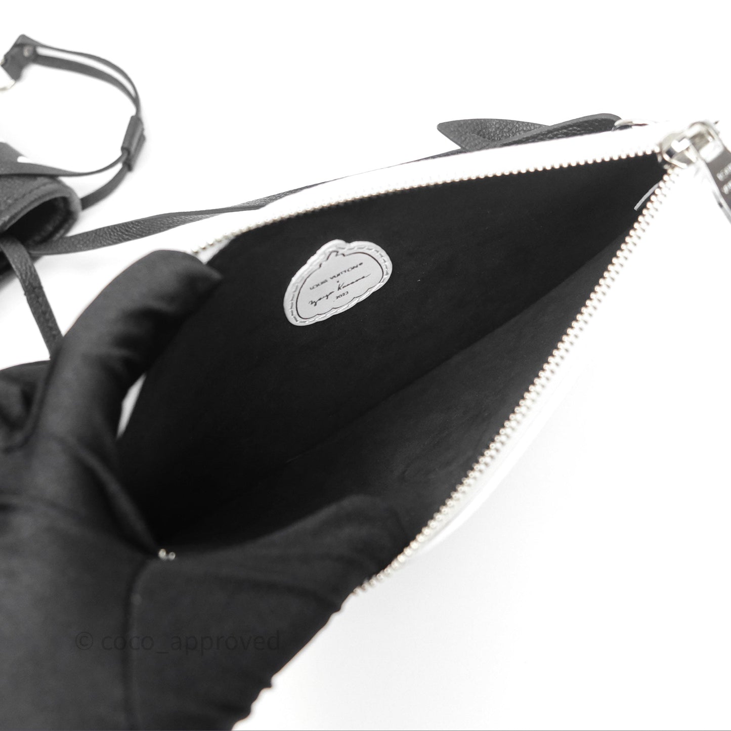 Louis Vuitton x Yayoi Kusama Neverfull MM Black/White