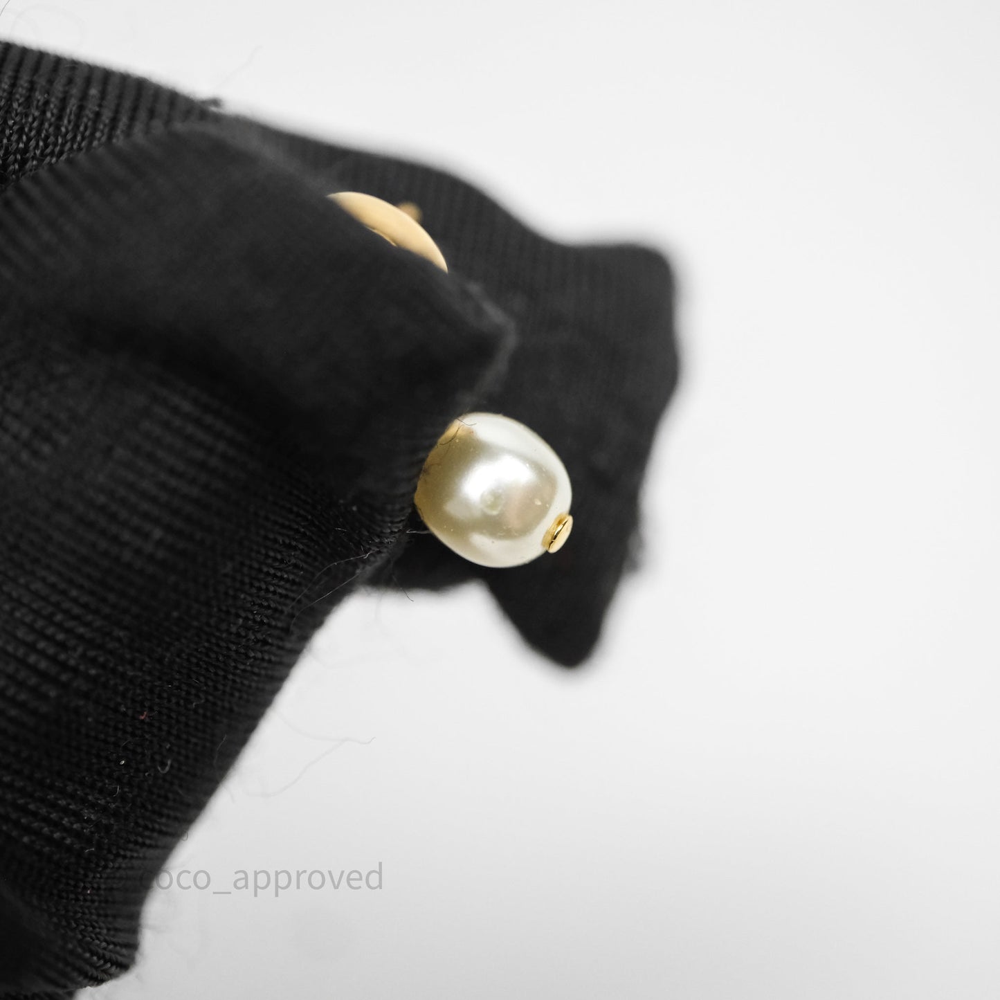 Christian Dior Petit CD Pearl Earrings Gold Tone