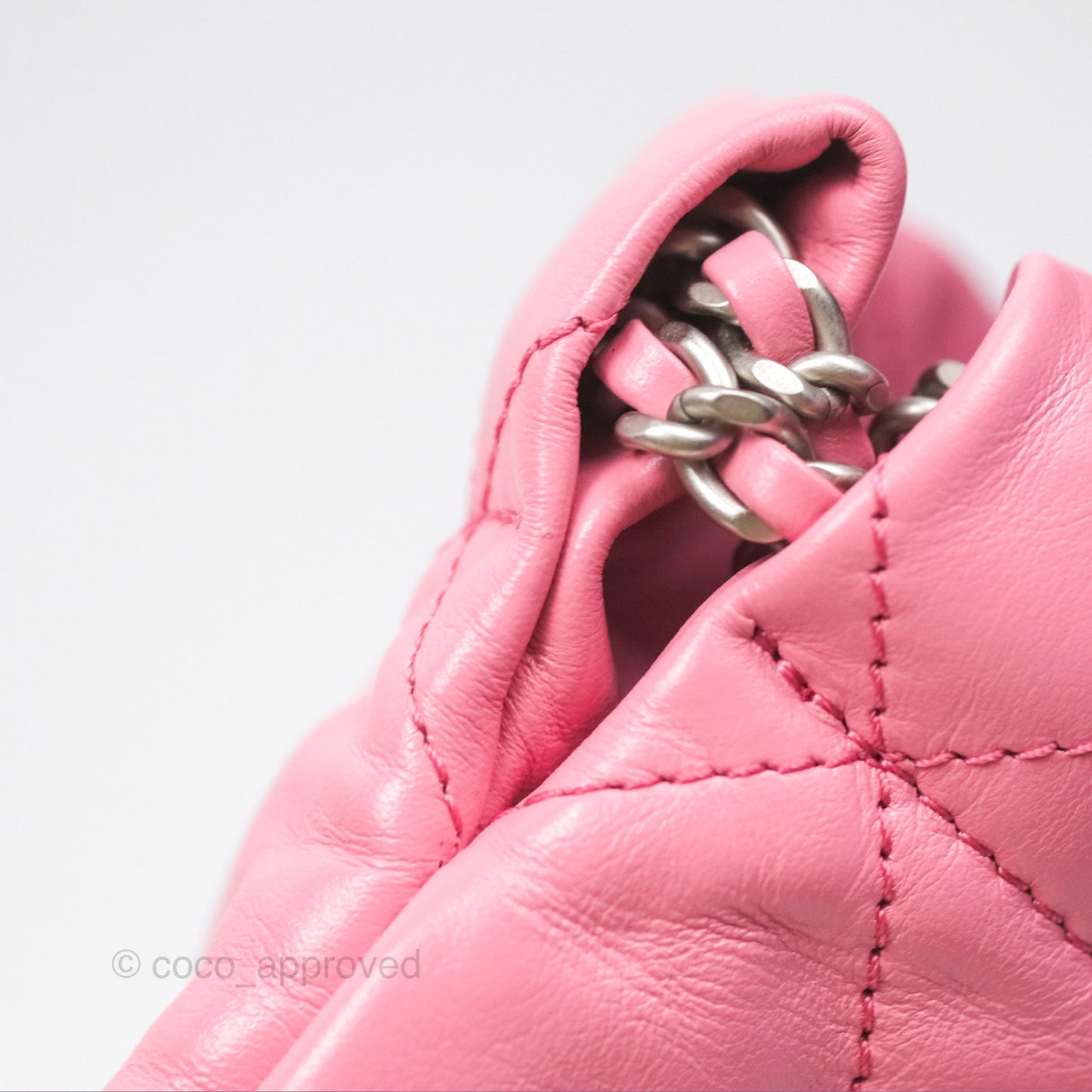 Chanel 22 Mini Bag Pink Crumpled Calfskin Aged Silver Hardware