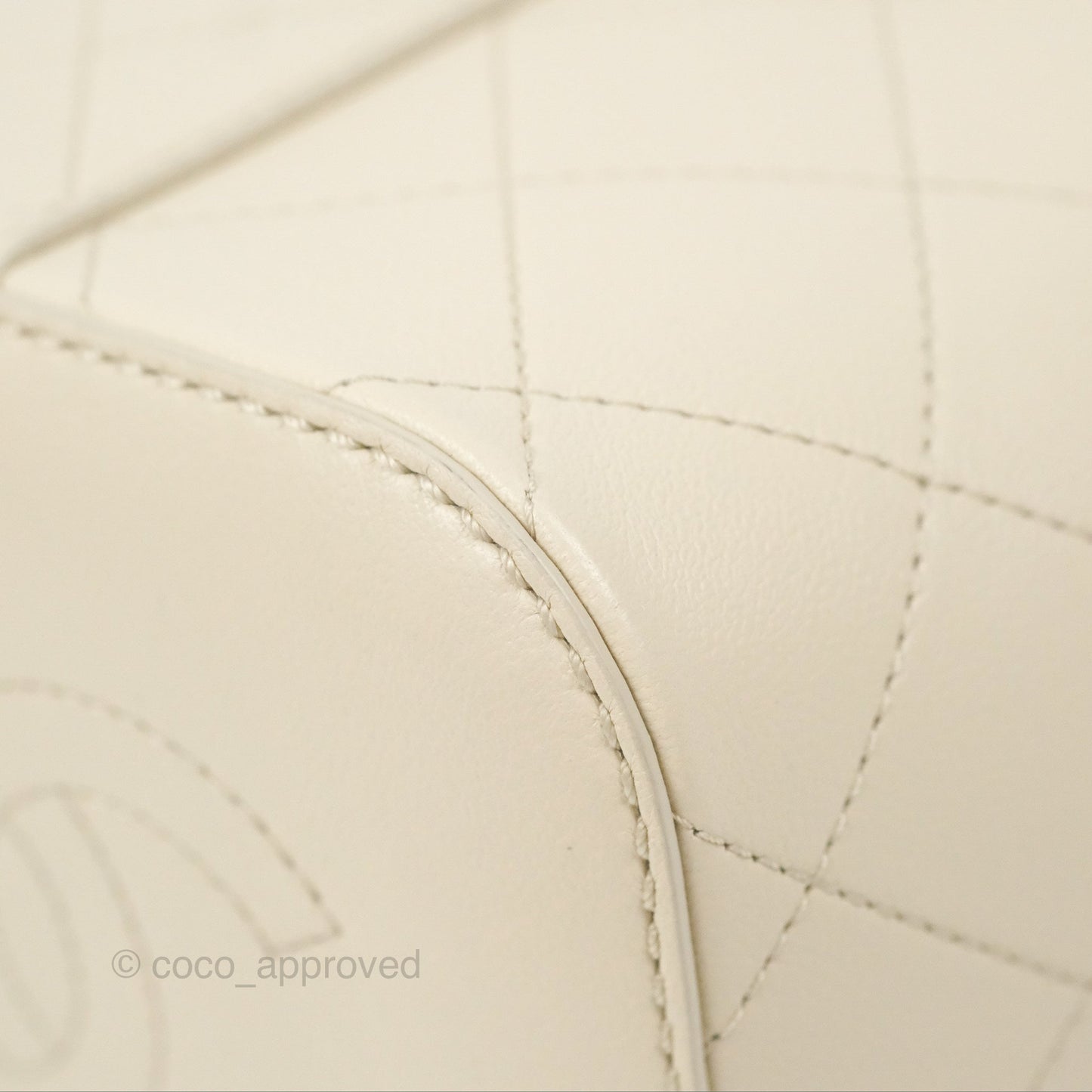 Chanel Quilted Drawstring Bucket Bag Ivory Lambskin Aged Gold Hardware 19C