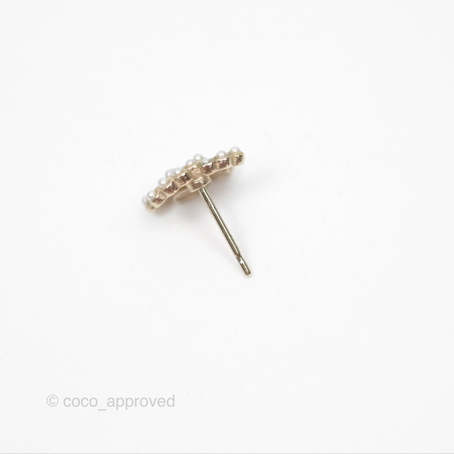 Chanel Pearl CC Earrings Gold Tone 20S