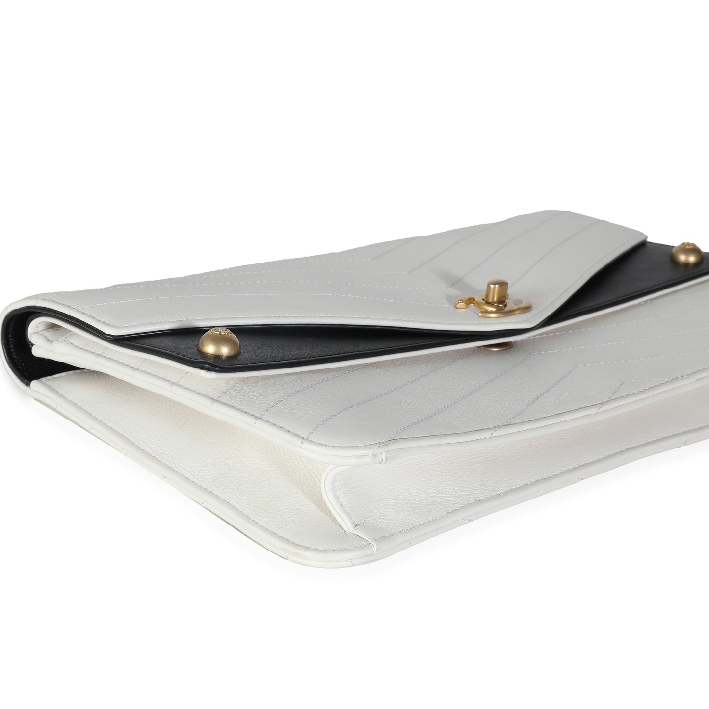 CHANEL White Chevron Calfskin Casual Trip Flap Clutch