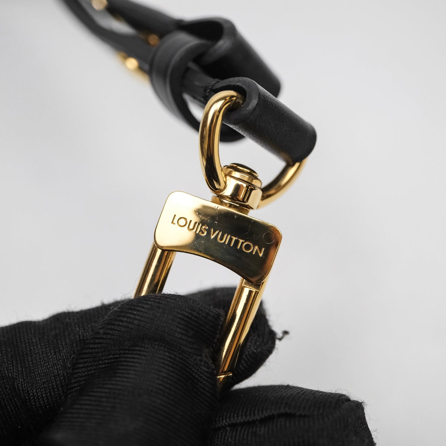 Louis Vuitton NéoNoé MM Black Monogram Canvas