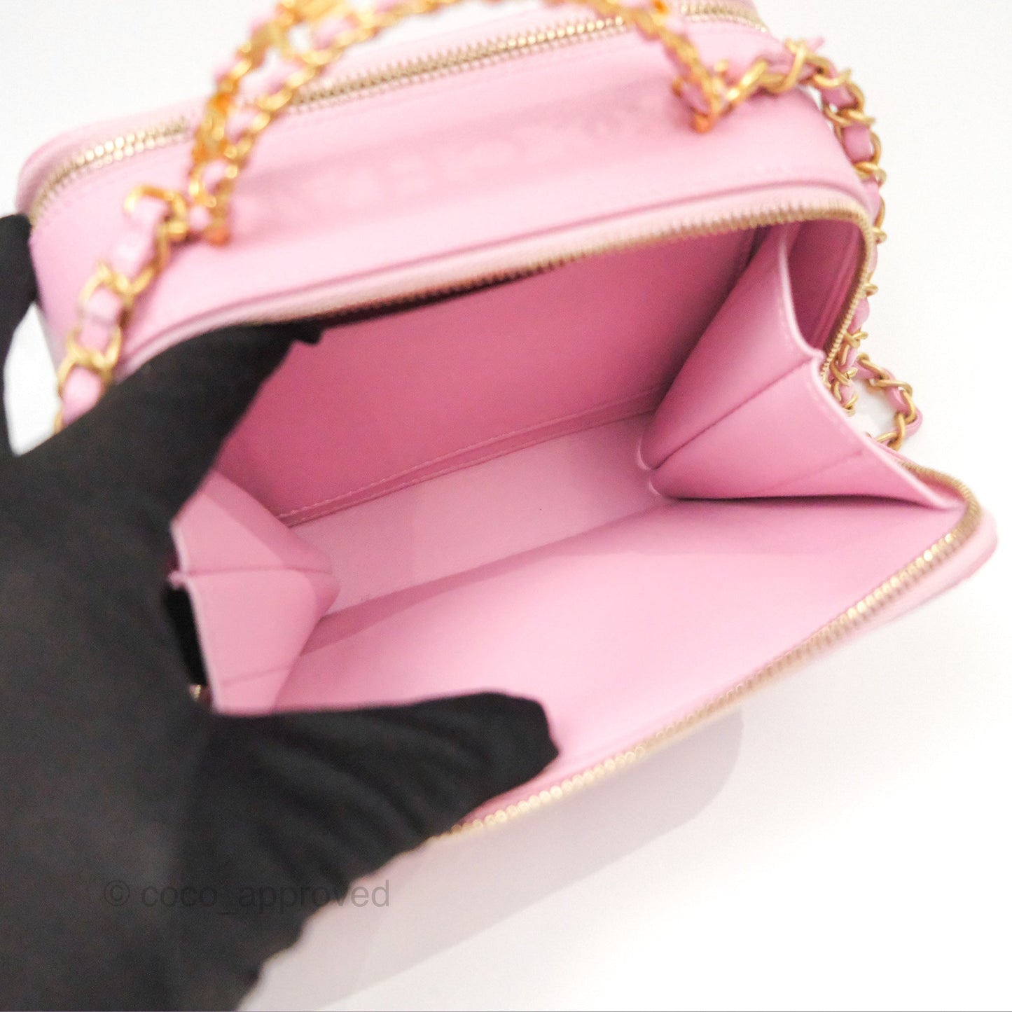 Chanel Caviar Quilted Pick Me Up Small Vanity Case Light Pink