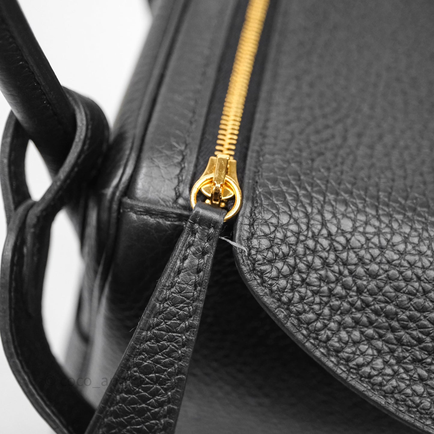 Hermès Lindy 26 Black Taurillon Clemence Gold Hardware